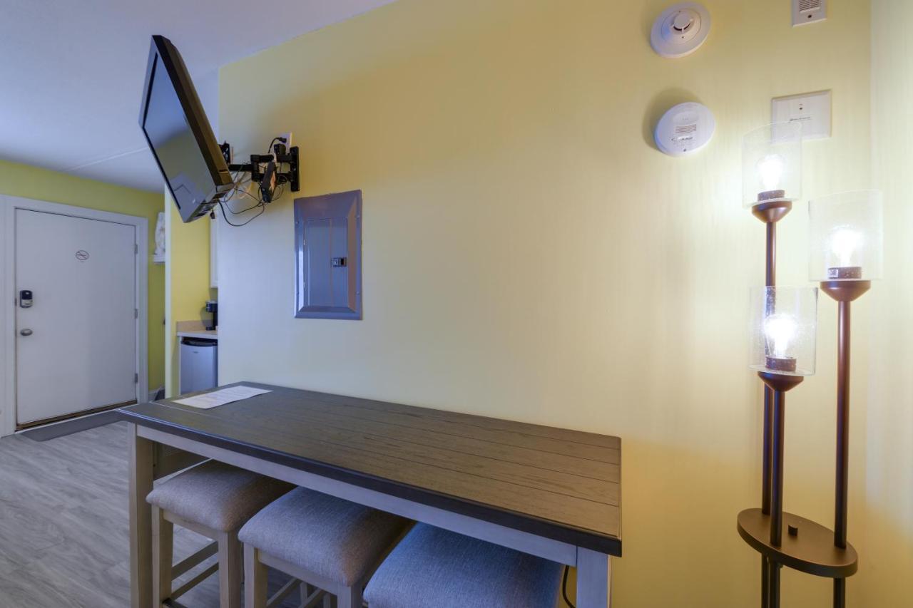 Ocean City Condo With Pool Walk To Boardwalk! Eksteriør billede