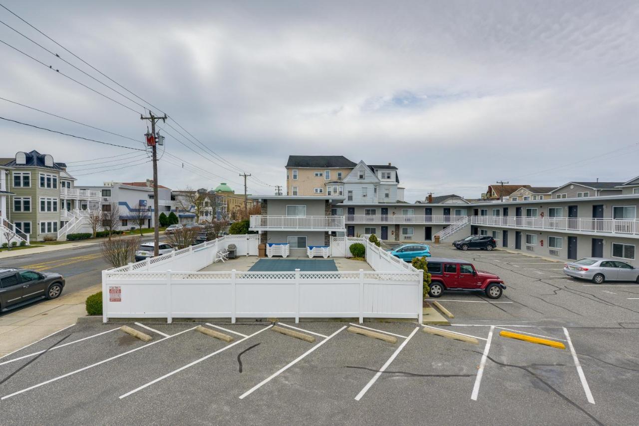 Ocean City Condo With Pool Walk To Boardwalk! Eksteriør billede
